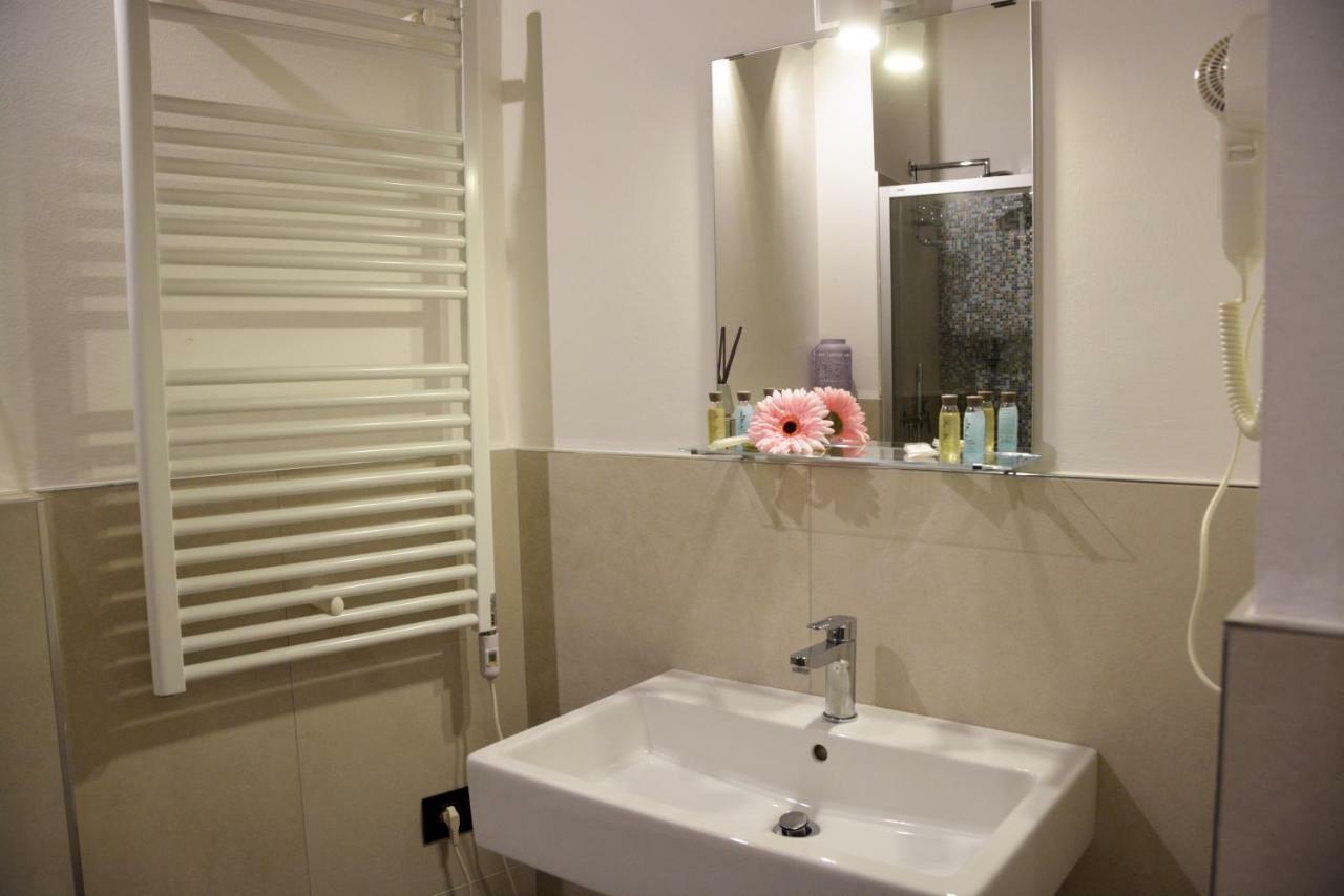 Dreamhouse * Bari