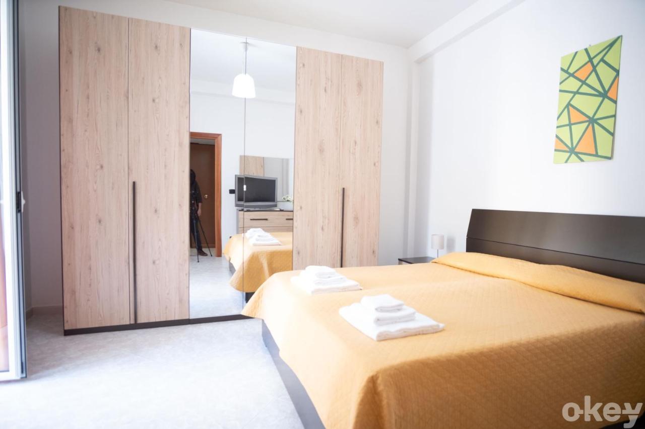 Cozy De Gasperi * Bari