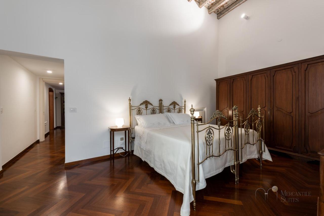 Mercantile - Vecchia Apartment Bari