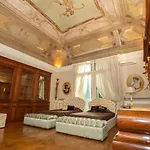 B&B Le Suites Di Jo - Central Station