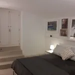 Cattaro Street - Apartment Near The Sea