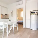Seven Notes Guest House