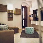 Casa Dell Arco Apartment