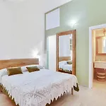 Madame Bari\' Suite Apt In The Heart Of Bari