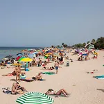 Pane & Pomodoro Beach Roomy Flat