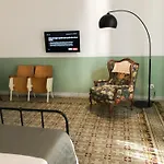 Caves Apartment