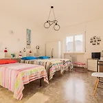 Robertone Guest House