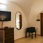 Domus Midi - Nel Centro Della Citta