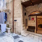 La Pergola Apt In The Heart Of Bari