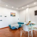 Bari Waterfront Apartment