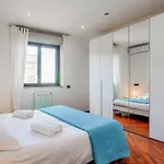Bari Waterfront Apartment