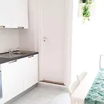 Twin Room Apulia Apartment - Bari Centro