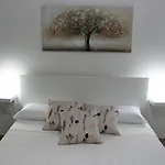 Enry\'S House