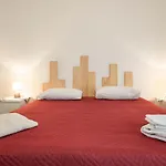 Green Apartment
