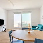Waterfront Apartment With Seaview Balcony