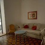 Dante Alighieri House