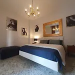 Casa Vacanze Cado Dalle Nubi 2 Ampie Stanze In Appartamento 4-6 Posti Letto 1 Bagno Privato E Balconi Ideale Per Famiglie E Gruppo Di Amici