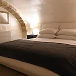 Suite House 78