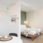 Gentile 46 Luxury Flat