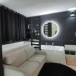 Wellness Lounge Suite