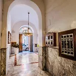 Daniel\'S Apartment
