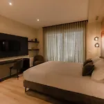 \'Tabula Rasa Exclusive Rooms\'