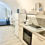 Casa Di VI