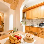 Cozy House In The Old City