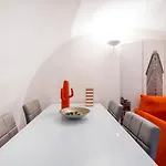 Suite Hidalgo De Menezes
