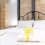 Stazione & Politecnico Stylish Apt With Netflix