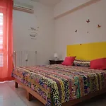 Mariposa Guest House