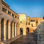 Enchanting Room In Bari Old Town