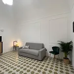 The Conical House Howme
