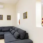 Internotre Luxury Apartment