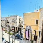 Santa Scolastica Home