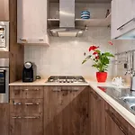 La Casa Di Gio - Stazione & Policlinico Apartment