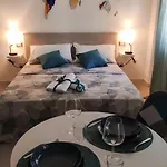 Liv It - Guest House