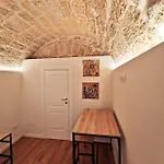Corte San Triggiano 13 Citta Vecchia, Bari