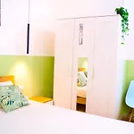 Suite N.1 500Mt Da Policlinico/10Min Da Stazione