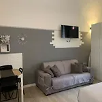 Magda House & Parking