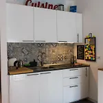 Casina Mia,Viale Orazio Flacco 5 Policlinico