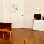 Pizzoli Suite