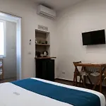Suite 18 Luxury Apartments