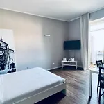 Central Station Apartment - Moro 33