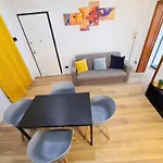 Luxury Flat In Center By The Sea