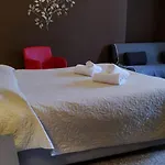 Cconforthotels R&B Central Rooms