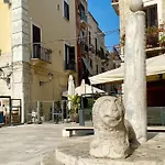 Casa Re Manfredi 12