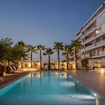 B21 Lifestyle Hotel