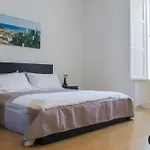 M&M Apartment