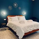 Dulcamara Boutique Apartments - Blue Velvet